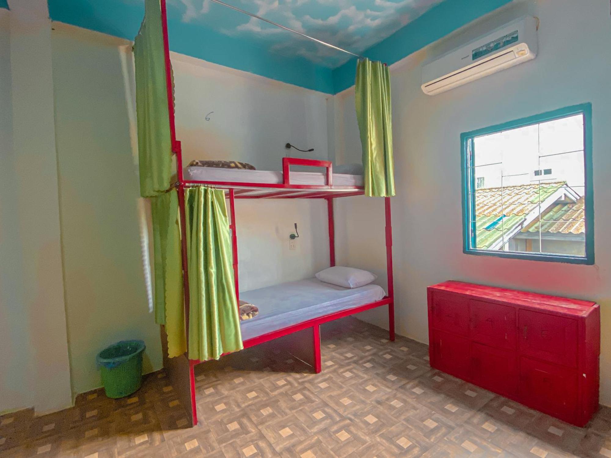 Vang Vieng Ruby Backpackers Hostel Exterior foto